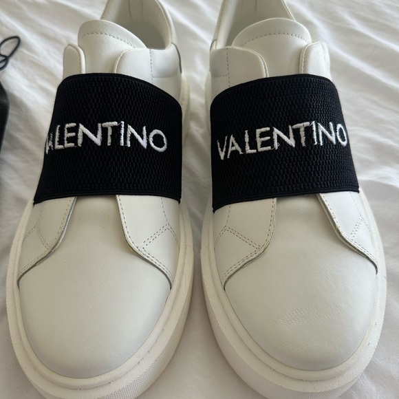 Valentino White Sneakers with Black Logo Band
